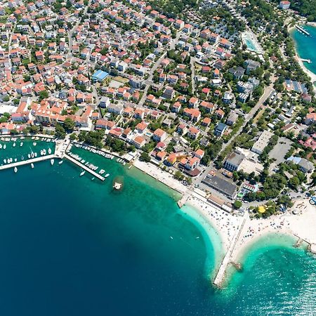 Apartments By The Sea Selce, Crikvenica - 15063 Екстер'єр фото